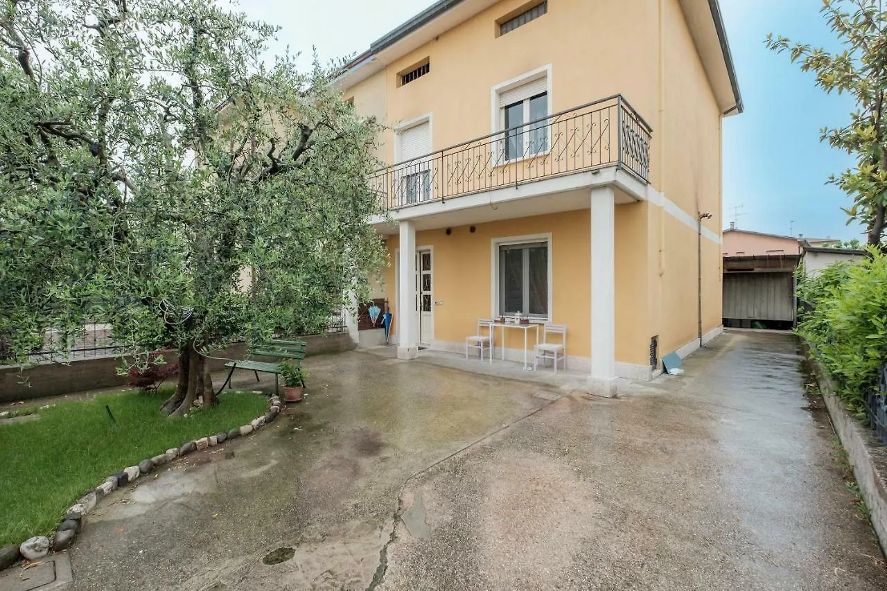 Villa Residenza L'Ulivo Sirmione Italia